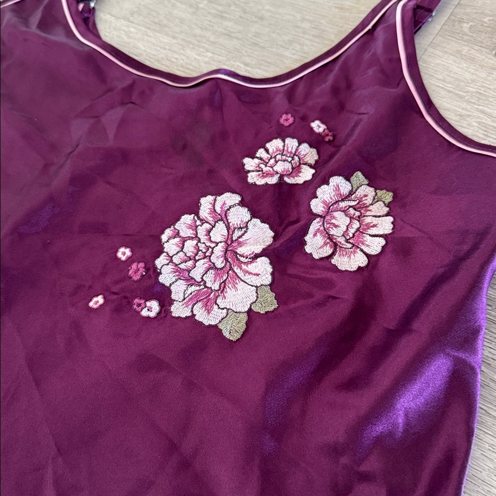 Vintage Morgan Taylor Embroidered Satin Nightgown Dress Purple Floral Medium Y2K - Picture 5 of 11